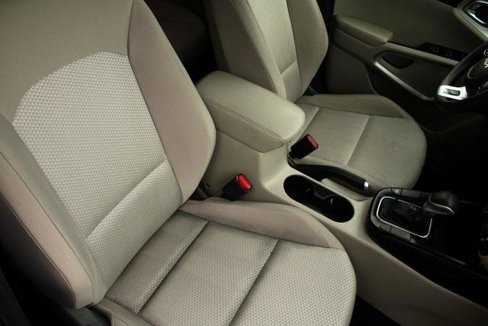 Used 2023 Kia Soul LX image 7