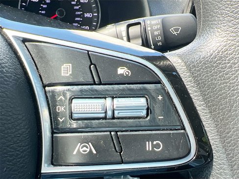 Used 2023 Kia Forte LXS image 13