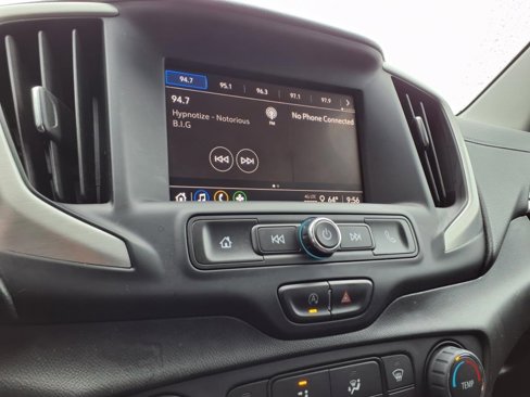 Used 2022 GMC Terrain SLE image 18