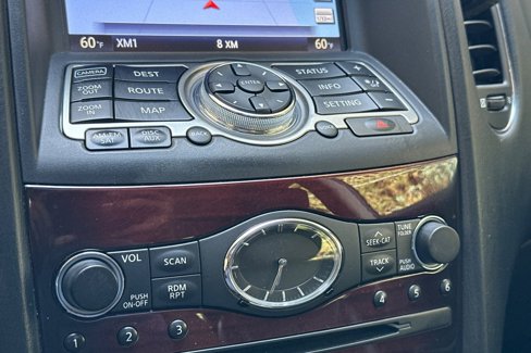 Used 2015 INFINITI QX50 Journey w/ Premium Package image 18