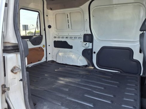Used 2012 Ford Transit Connect XL image 5