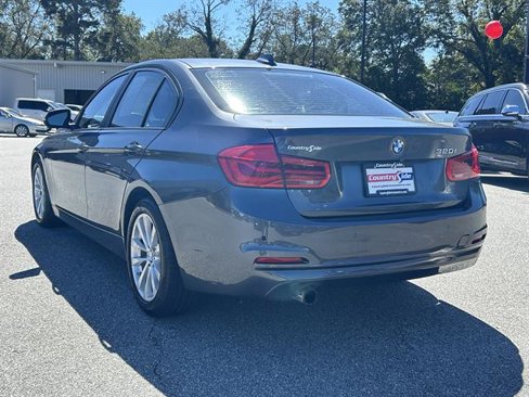 Used 2016 BMW 320i Sedan image 7