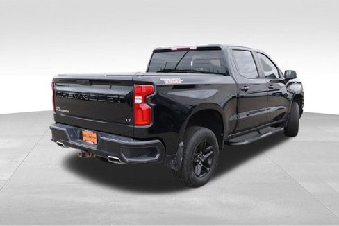 Used 2019 Chevrolet Silverado 1500 LT Trail Boss w/ Convenience Package image 7
