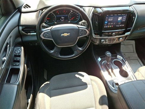 Used 2020 Chevrolet Traverse LT image 21