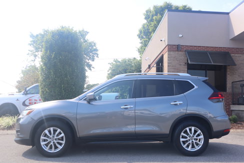 Used 2019 Nissan Rogue SV image 10