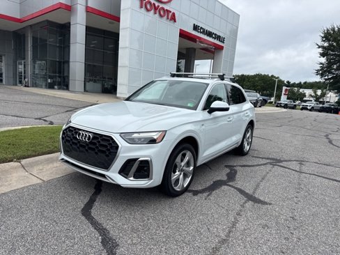 Used 2022 Audi Q5 2.0T Premium Plus image 2