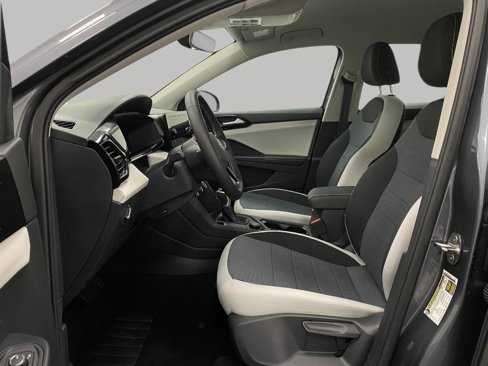 New 2025 Volkswagen Taos S image 27