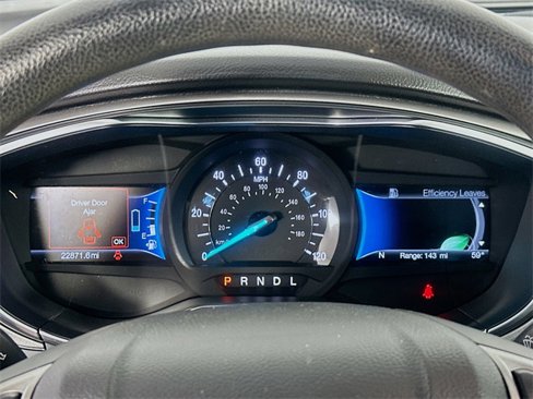 Used 2018 Ford Fusion S image 12