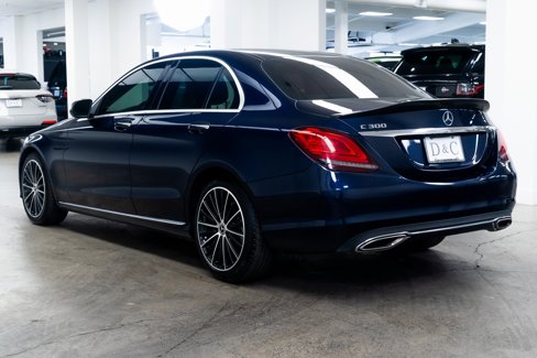 Used 2020 Mercedes-Benz C 300 Sedan image 4