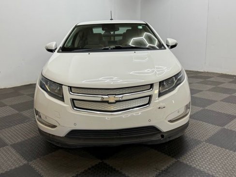Used 2015 Chevrolet Volt Premium w/ Premium Trim Package image 3