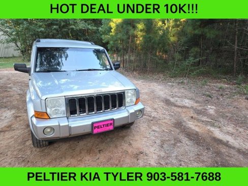 Used 2010 Jeep Commander Sport image 2