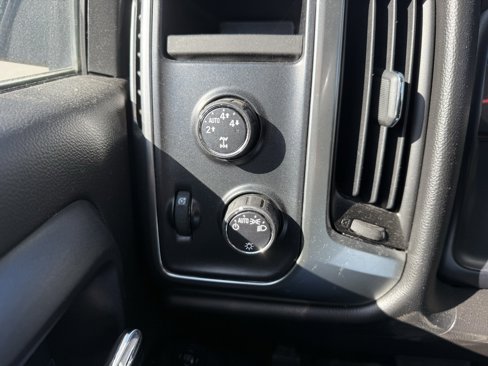 Used 2015 Chevrolet Silverado 1500 LT image 12