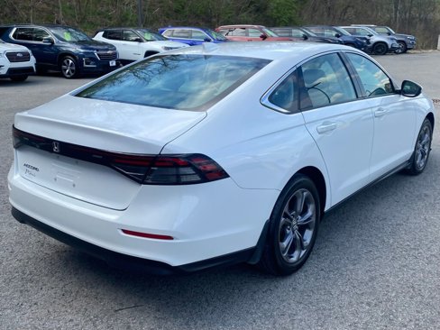 Used 2024 Honda Accord EX image 7