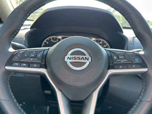 Used 2021 Nissan Altima 2.5 SV image 18