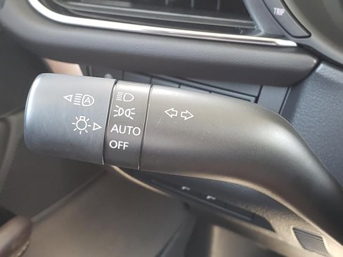 Used 2022 MAZDA CX-30 AWD 2.5 S w/ Premium Package image 37