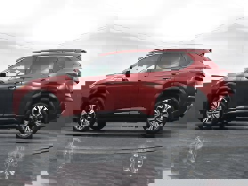 Used 2022 Nissan Rogue SV w/ SV Premium Package image 54