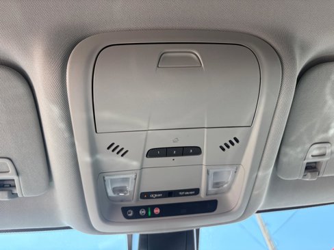 Used 2019 Chevrolet Blazer LT w/ Sound & Technology Package image 18