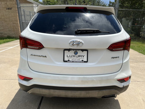 Used 2018 Hyundai Santa Fe Sport image 9