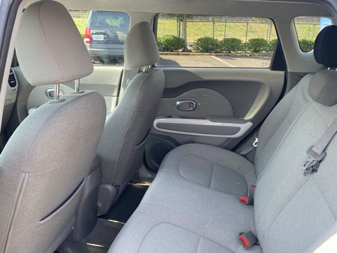 Used 2018 Kia Soul EV-e image 15