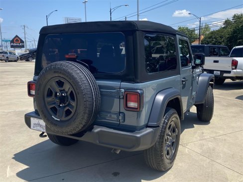 Used 2024 Jeep Wrangler Sport image 9