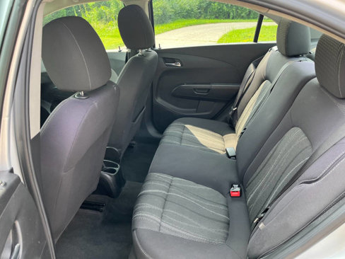 Used 2015 Chevrolet Sonic LT image 21