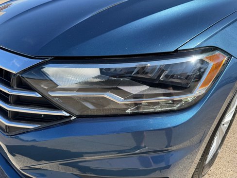 Used 2019 Volkswagen Jetta S w/ Driver Assistance Package image 10