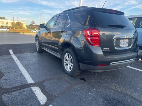 Used 2017 Chevrolet Equinox LT w/ Convenience Package image 5