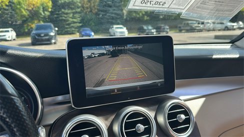 Used 2019 Mercedes-Benz GLC 300 4MATIC image 22