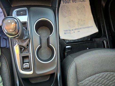 Used 2021 Chevrolet Equinox LT image 26