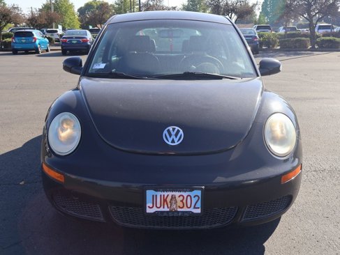 Used 2010 Volkswagen Beetle Red Rock image 9