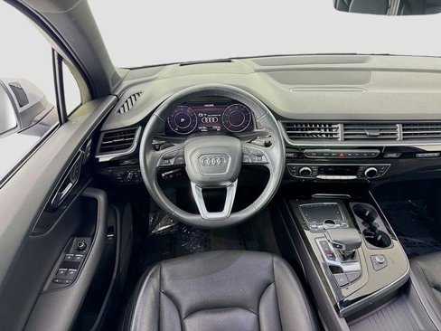 Used 2019 Audi Q7 3.0T Prestige image 24
