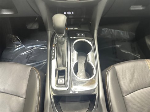 Used 2022 Chevrolet Equinox Premier image 16