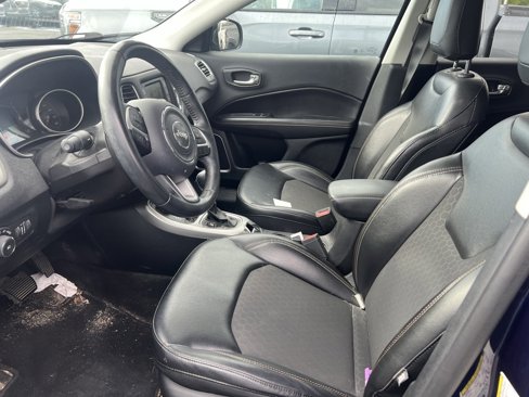Used 2018 Jeep Compass Latitude image 4