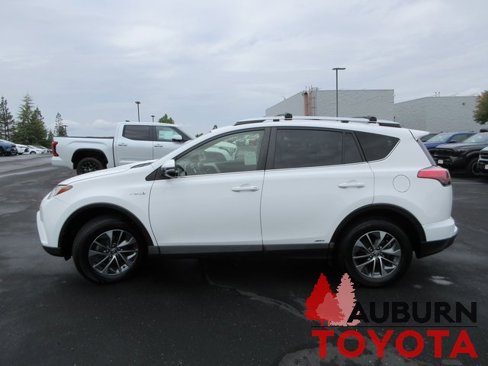 Certified 2016 Toyota RAV4 XLE image 9