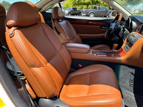 Used 2002 Lexus SC 430 Convertible image 12