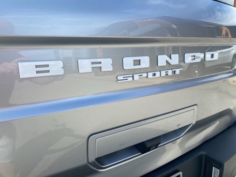 Used 2023 Ford Bronco Sport Badlands w/ Premium Package image 17