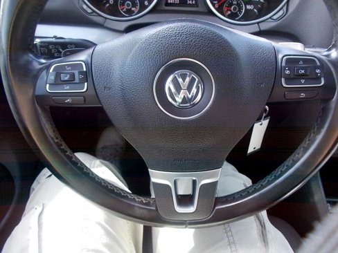 Used 2013 Volkswagen Golf TDI image 17