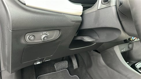 New 2025 Buick Encore GX Sport Touring w/ Advanced Technology Package image 15