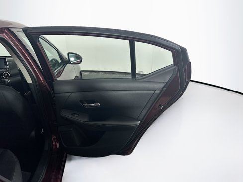 Used 2022 Nissan Sentra SV w/ Trunk Package image 28
