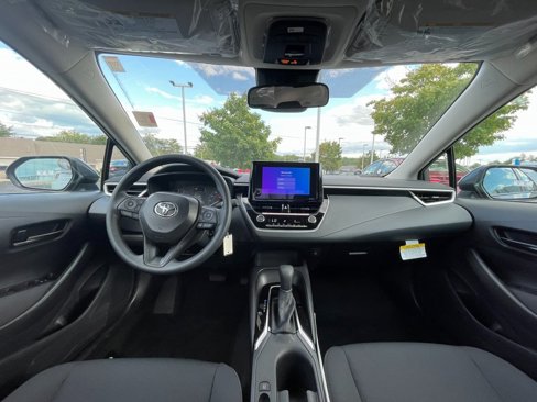 New 2025 Toyota Corolla LE image 9