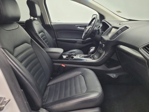Used 2015 Ford Edge SEL w/ Equipment Group 201A image 21
