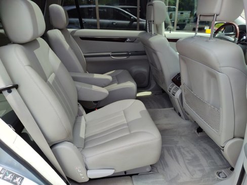 Used 2006 Mercedes-Benz R 500 4MATIC image 16
