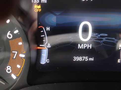 Used 2024 Jeep Compass Latitude image 11