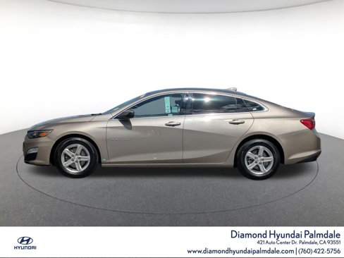 Used 2023 Chevrolet Malibu LT w/ Driver Confidence Package image 4