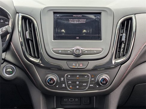 Used 2023 Chevrolet Equinox RS image 17