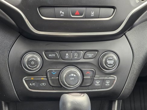 Used 2021 Jeep Cherokee Latitude Lux image 33