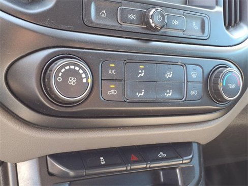 Used 2018 Chevrolet Colorado W/T image 28