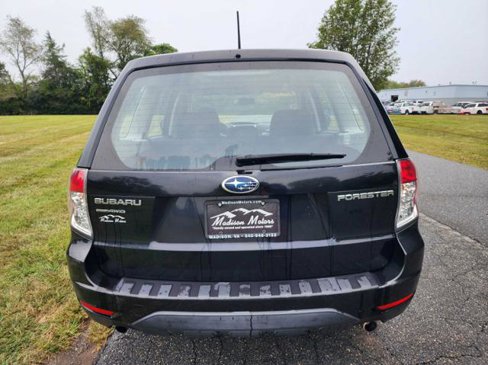Used 2010 Subaru Forester 2.5X image 7