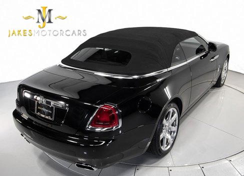 Used 2018 Rolls-Royce Dawn image 12