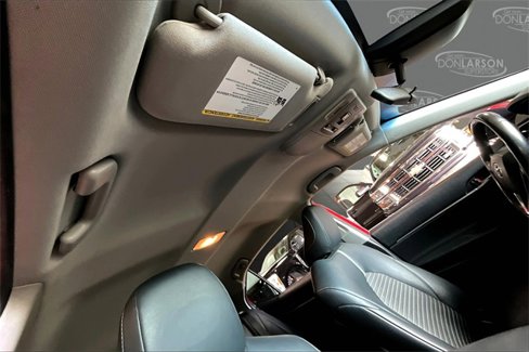 Used 2019 Toyota Camry SE image 17